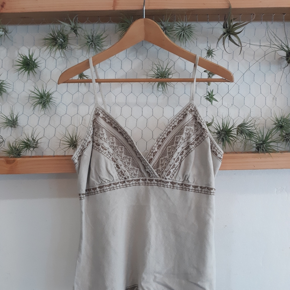 Embordried linen Tank top